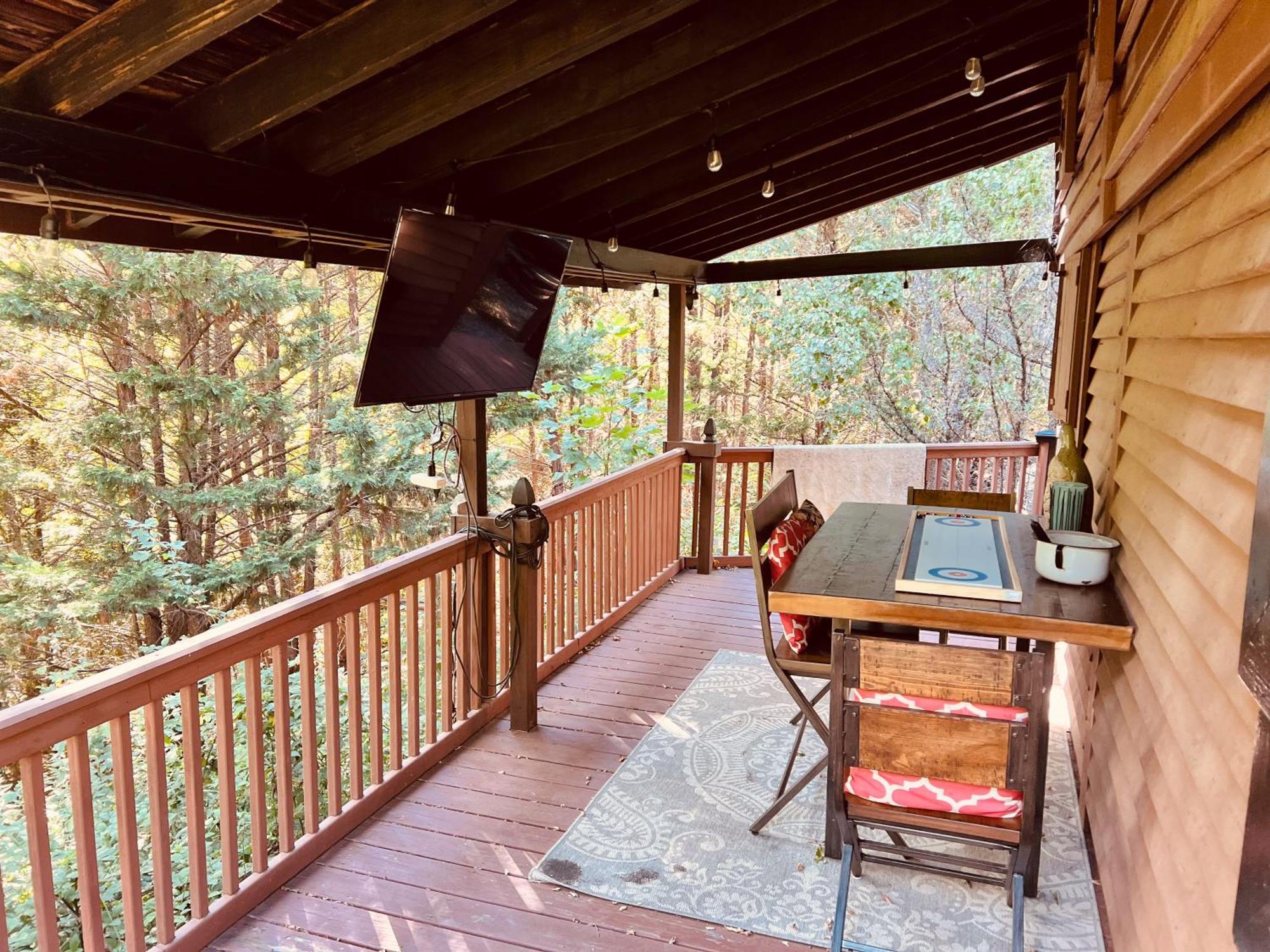فيلا Tiny House, Wifi,Hot Tub,Secluded Cosby المظهر الخارجي الصورة
